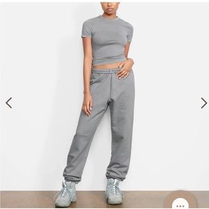 SKIMS Outdoor Fleece - Joggers and Sweatshirt